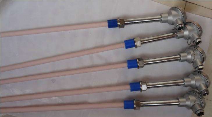 鉑銠熱電偶的性能特點(diǎn)和使用注意事項(xiàng)是什么？