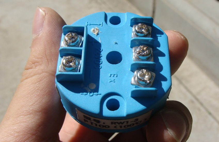 變送器采用兩線制有哪些優(yōu)點(diǎn)